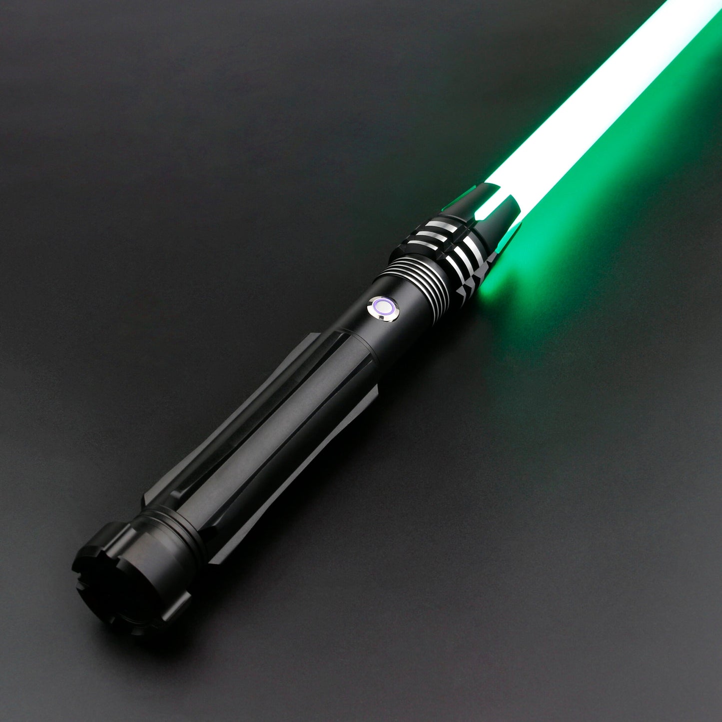 Ezoic II Saber