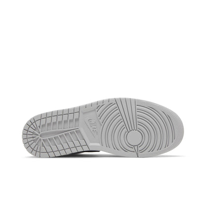 Air Jordan 1 Retro High OG ‘Stage Haze’ 555088-108